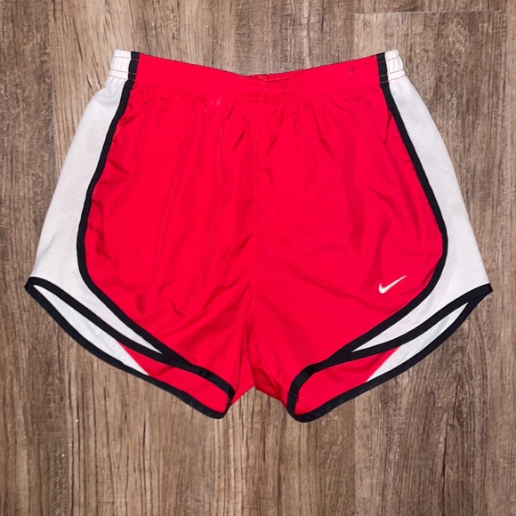Red Nike Dri Fit Tempo Shorts Size XS - Picture 1 of 2